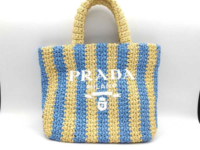 プラダ買取 スモールクロシェ 1BG422